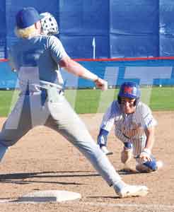 Rex Ritzhaupt Monarch baseball squad falls to Olentangy Berlin - Marysville Journal ...