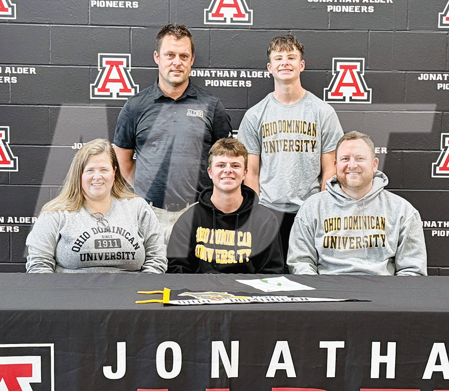 Jonathan Alder senior will play golf at Ohio Dominican