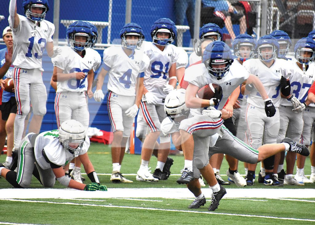 Monarchs scrimmage Scioto